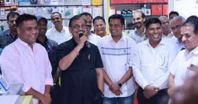 अडचणी सोडविण्यासाठी सरकार कटिबद्ध : खासदार उज्‍वल निकम