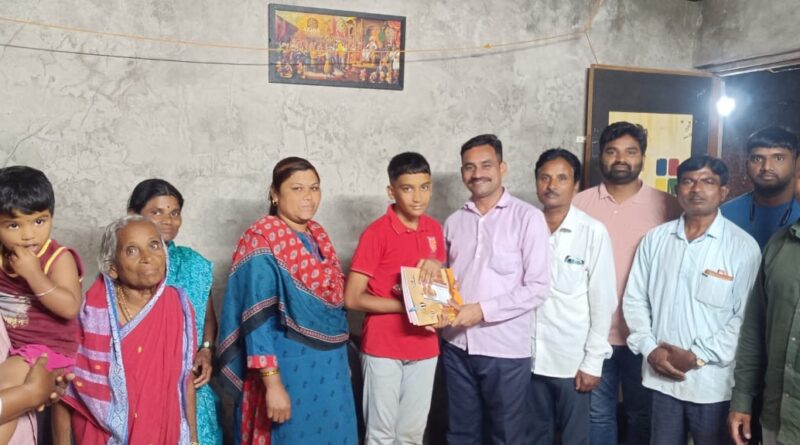 शासकीय अधिकारी प्रवीण लोखंडे यांचा यंदाही प्रेरणादायी उपक्रम
